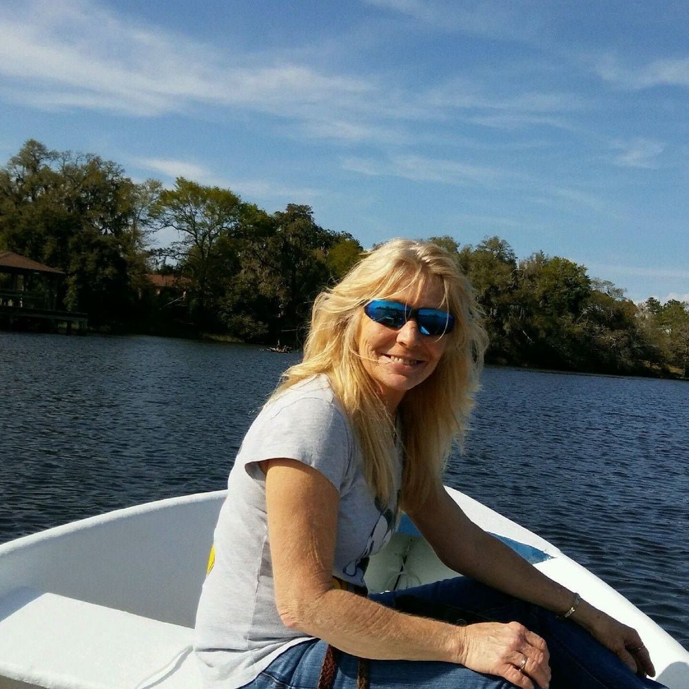 Meet your Posher, Kim